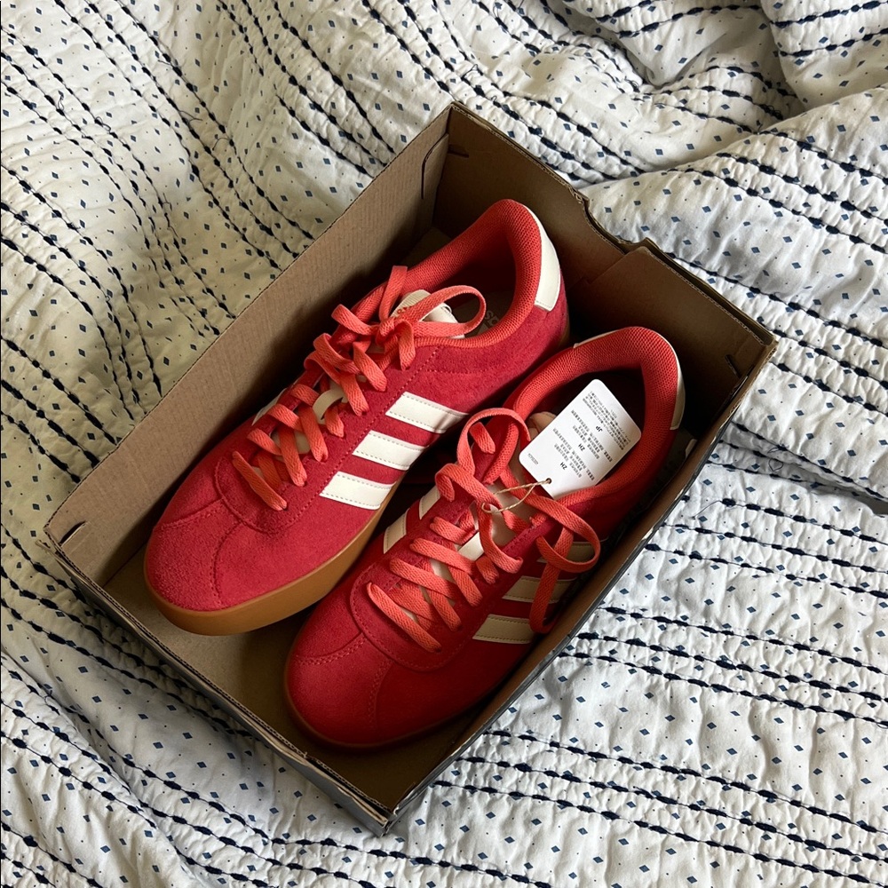 Adidas coral sneakers court 3.0